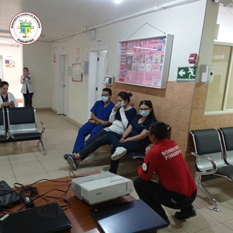 Bomberos Pimampiro realizarán inspecciones a locales comerciales de enero a marzo de 2026